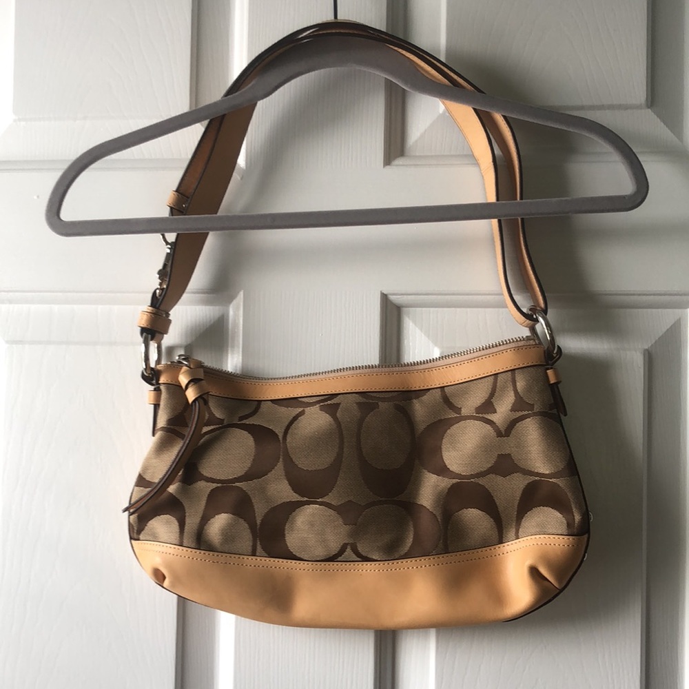 Coach Handbag - Picture 4 of 5
